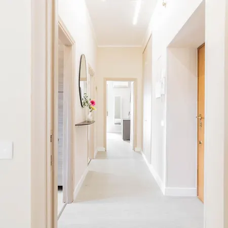 Mokapartment - Cozy & Metro Apartment